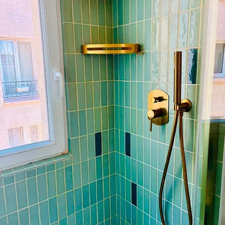 2 Pieces Lumineux - Metro 2 Min - 18e Apartmán *